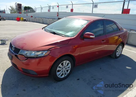 2010 Kia Forte Ex z USA, uszkodzony, nr VIN KNAFU4A24A5099803